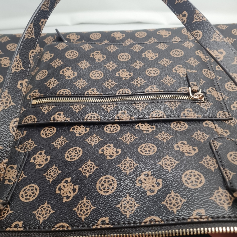 Guess Travel Tote Bag - Picture 8 of 10